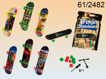 Finger-Skateboard mit Werkzeug
