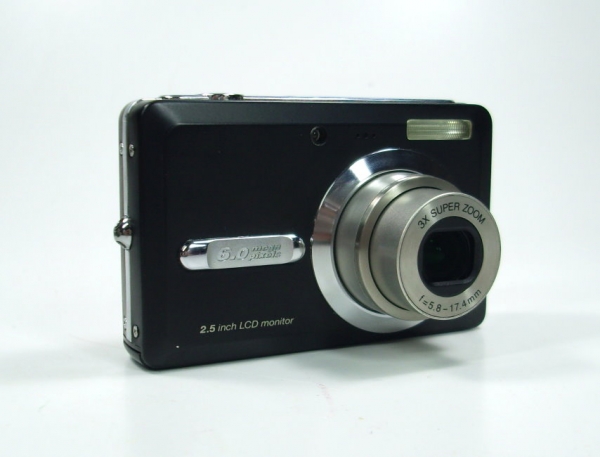 Digitalkamera 6.0 MPixel Komplettset