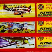 12er-Set mit tollen Fliegern aus Polystyrol