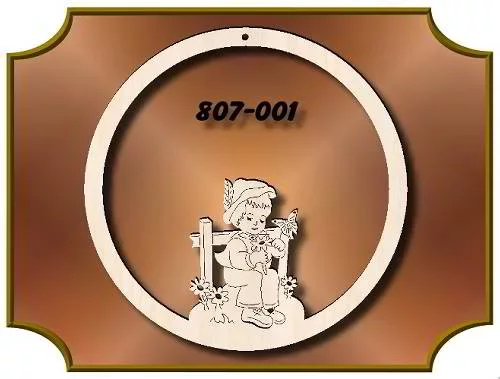 Klöppelrahmen Mobilering mit Junge am Zaun